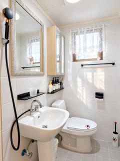 Special Offer # Banwoldang Stn 4min # 2 Bedrooms, 4 Guest # Daegu City Center, Seomun Market - 5