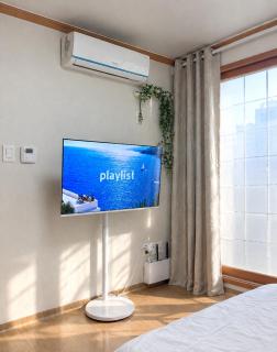 Special Offer # Banwoldang Stn 4min # 2 Bedrooms, 4 Guest # Daegu City Center, Seomun Market - 6