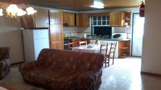 Large 2 bedroom apartment - 2