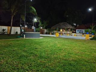 Dhanyam Homestay Guruvayur - First Floor 3 Bedrooms - 6