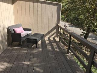 Hike dine shop minutes to Eureka Springs - 6