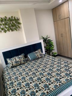 New 2bedroom flat available for rent - 7