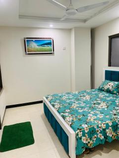 New 2bedroom flat available for rent - 6