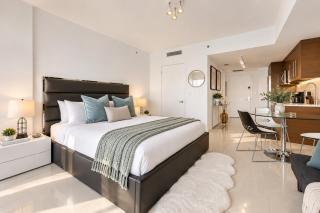 Luxury Unit W Residences Brickell - 8