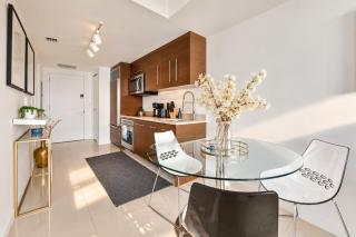 Luxury Unit W Residences Brickell - 4