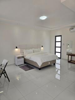 SADO Guesthouse - 2