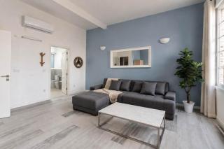 BnBNova - Historic 3BR House with Rooftop - 8