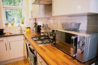 Cosy 3 Bedroom House in the Heart of Leeds - 8