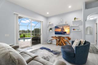 Land O Lakes Lagoon | Private Heated Pool | Lake Front | Luxurious Home - 0