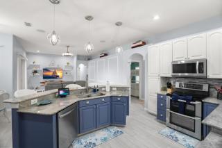 Land O Lakes Lagoon | Private Heated Pool | Lake Front | Luxurious Home - 2