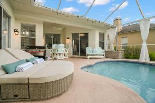 Land O Lakes Lagoon | Private Heated Pool | Lake Front | Luxurious Home - 1