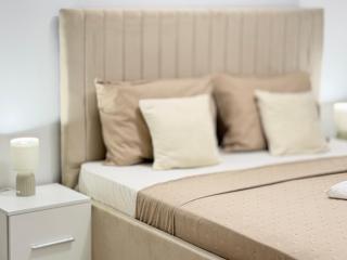 Deni by Short Stay - 9