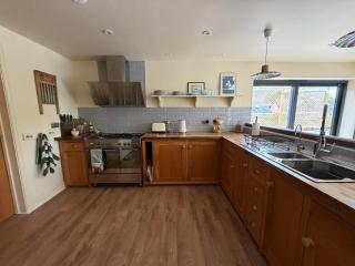 Mayflower House - 2
