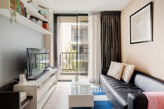 Cozy 1BR Apartment Stylish Hideaway in Nimman - 0