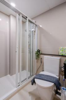 Cozy 1BR Apartment Stylish Hideaway in Nimman - 2