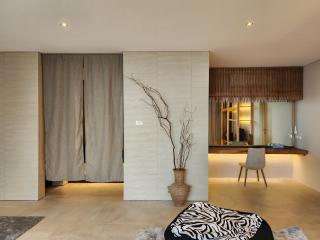 Luxury Beachfront AMANA Villa 4 Br at Ta-Ke Residence A - Phuket - 2