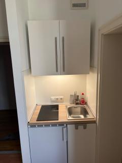 Apartment next to downtown & central station, Kitchen and Parking - 4