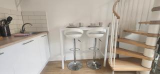 The Little Loft Hideaway, Coastal Retreat - 4