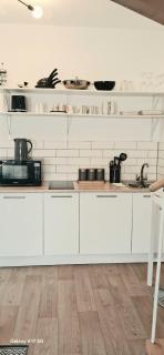 The Little Loft Hideaway, Coastal Retreat - 9