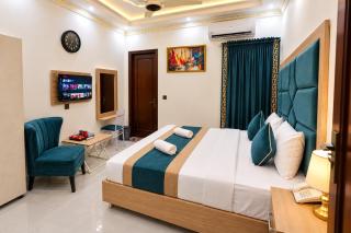 Go 001 Hotel Lahore - 1