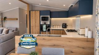 MKRJ EXECUTIVE LODGE - Parkdean Camber Sands - sleeps 8 - En Suit -Pet Friendly - 3