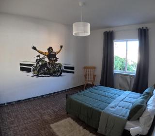 Elenberg Beds & Bikers - 8