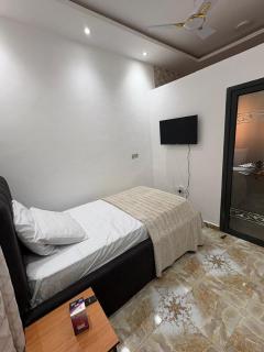 The Emerald Lodge - 1