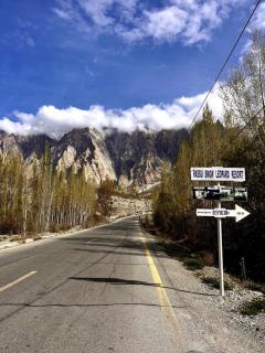 Snow Leopard Cave - 4