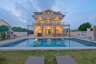 Ölüdeniz District, Prime Location - Villa Asay - 0