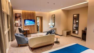 Lemars Hotel - 1