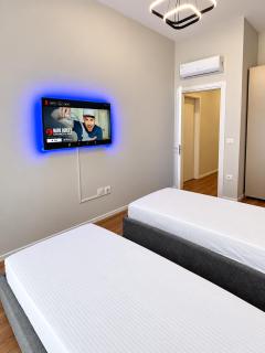 Matisse No36 - 2 Bedroom Apartment with Parking at Aura Complex - 8