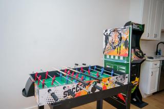 Modern Home Arcade Rooftop 30m to NYC - 7