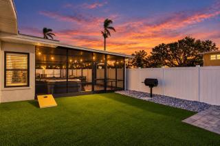 2 Masters Spa Pool Yard Games Upscale Area - 6