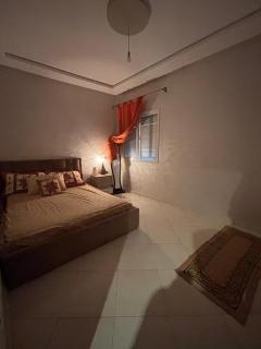 Quiet comfortable and spacious 7 minutes from the beach - 1