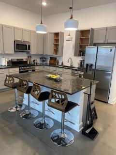 Lawrencian Loft - 6