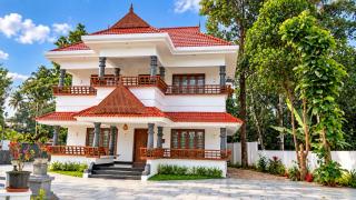 Brihati A Kerala Family Villa 5 km from Kochi Airport - 0