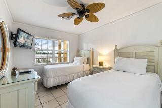 Oceanview on Seven Mile Beach - Unbeatable location - 3