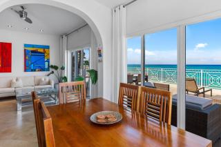 Ultimate Beachfront Penthouse - Seven Mile Beach - 6