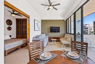 Private Plunge Pool Condo w/Car. Steps to Beach - 8