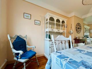 Clemalro Family Home in the Heart of Isigny - 5