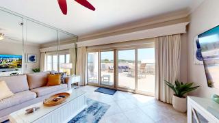 Beach Manor 0404 - 7