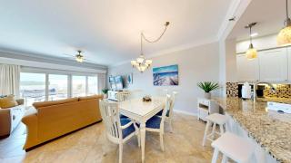 Beach Manor 0404 - 2