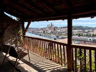 Altbauwohnung mit privater Laube - Blick auf Dom & Altstadt - 9
