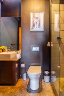 The OneStays Consulate - Johannesburg Studio with Views & Backup Power - Hallmark House - 3
