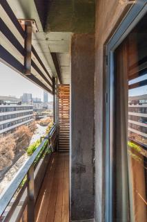 The OneStays Consulate - Johannesburg Studio with Views & Backup Power - Hallmark House - 1
