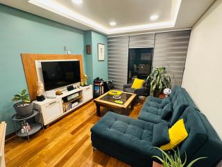 Luxury one bedroom apartment, high amenities - 1