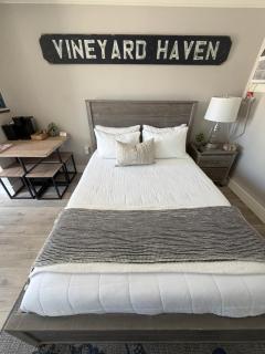 Vineyard Harbor Motel - Vineyard Haven - 9