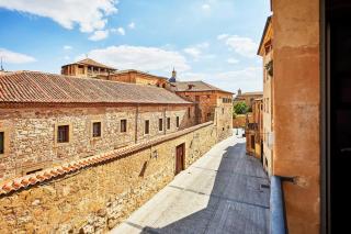 Apartment in the Historic Center of Salamanca - 1
