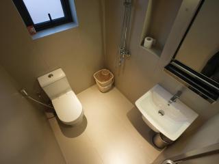 Brand New Cozy 2 BHK Appartment Edappally Kochi - 2