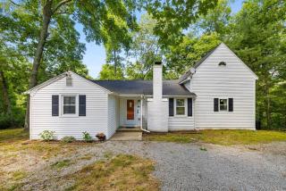 Hilltop Hideaway - 9